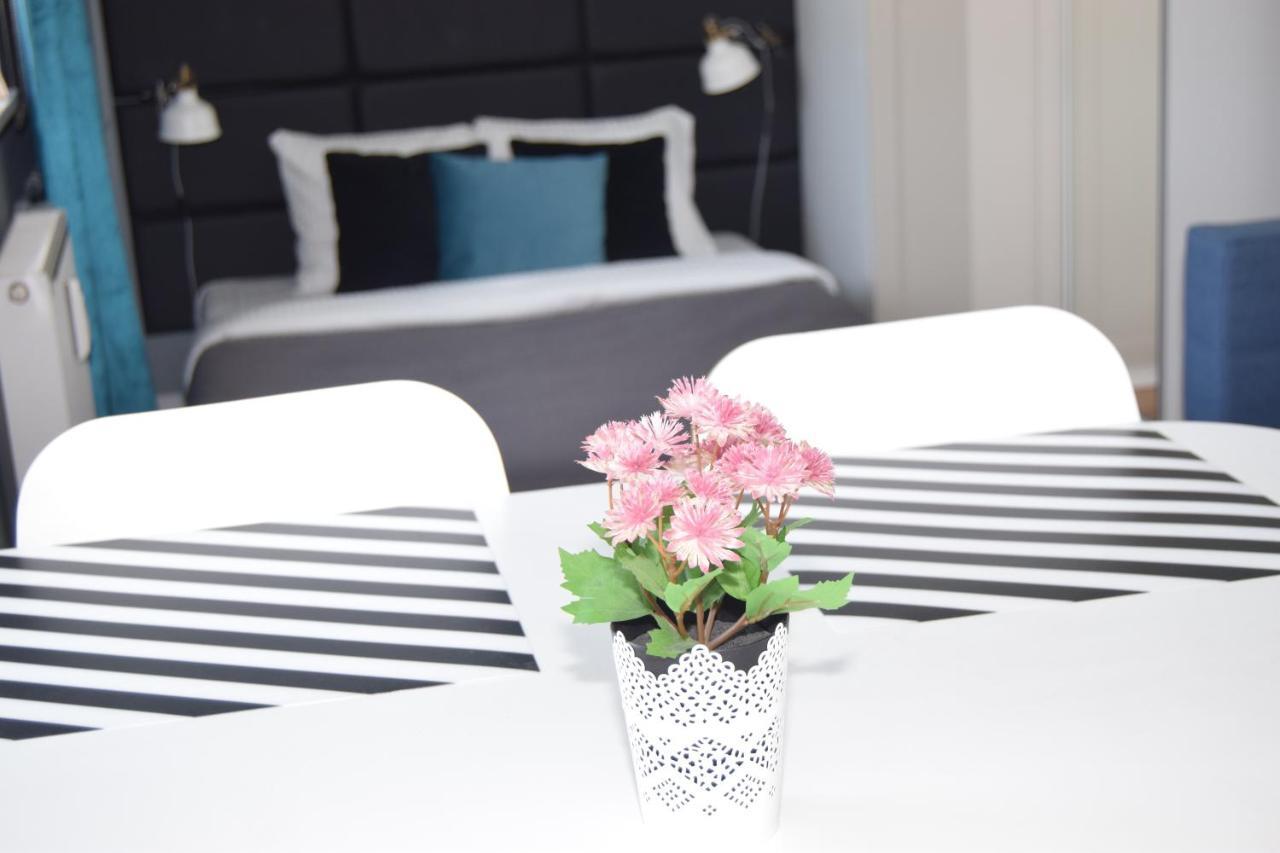 Be My Guest - Hoza - Pkin Super Centrum Metro Wi-fi Breakfast * Warschau